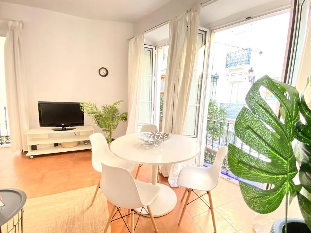 Superb Apartment In Downtown Of Sevilla ,Parking Optional, Top !!